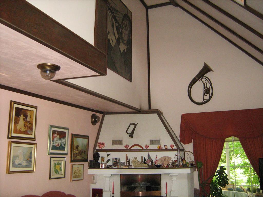 Guest House Westwood Kraljevec Kupinecki Rum bild