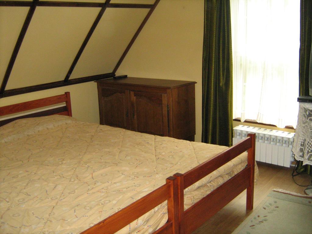 Guest House Westwood Kraljevec Kupinecki Rum bild